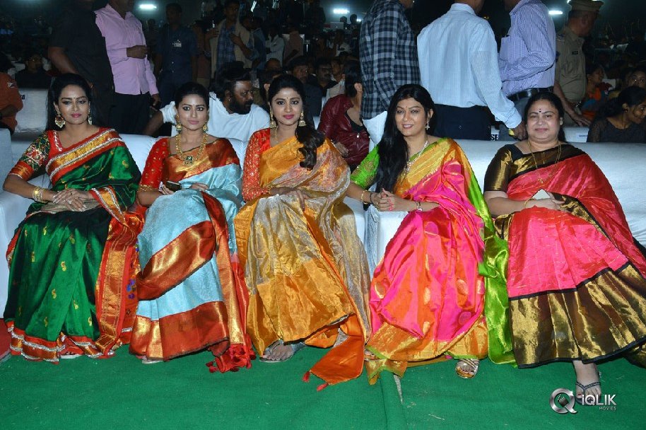 Vinaya-Vidheya-Rama-Movie-Pre-Release-Event